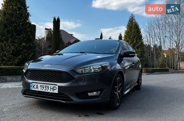 Хэтчбек Ford Focus 2015 в Ровно