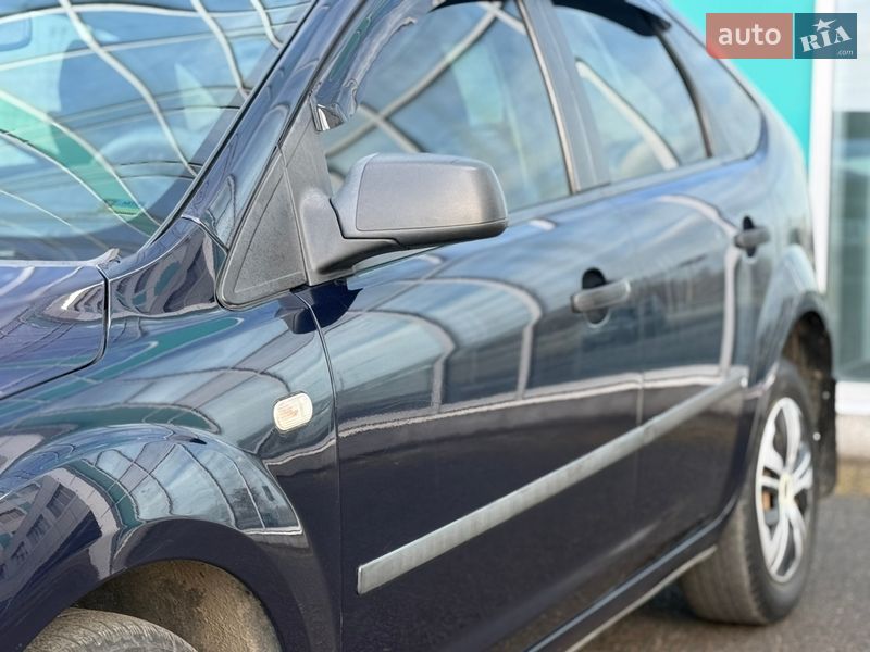 Хэтчбек Ford Focus 2005 в Днепре фото 4 Хэтчбек Ford Focus 2005 в Днепре