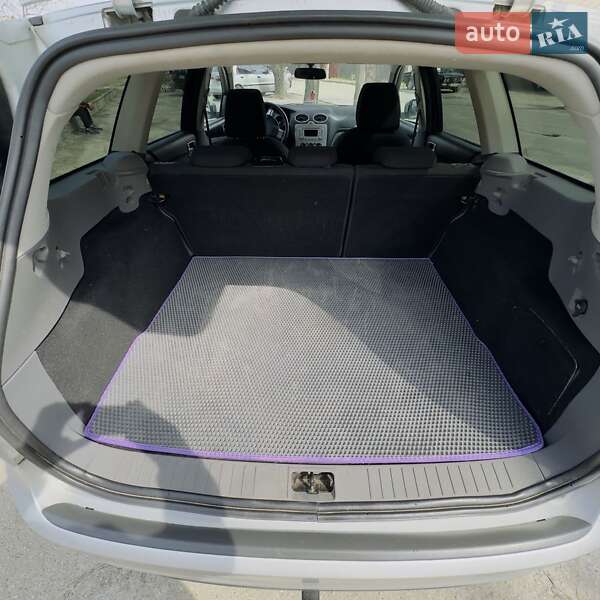 Універсал Ford Focus 2010 в Запоріжжі