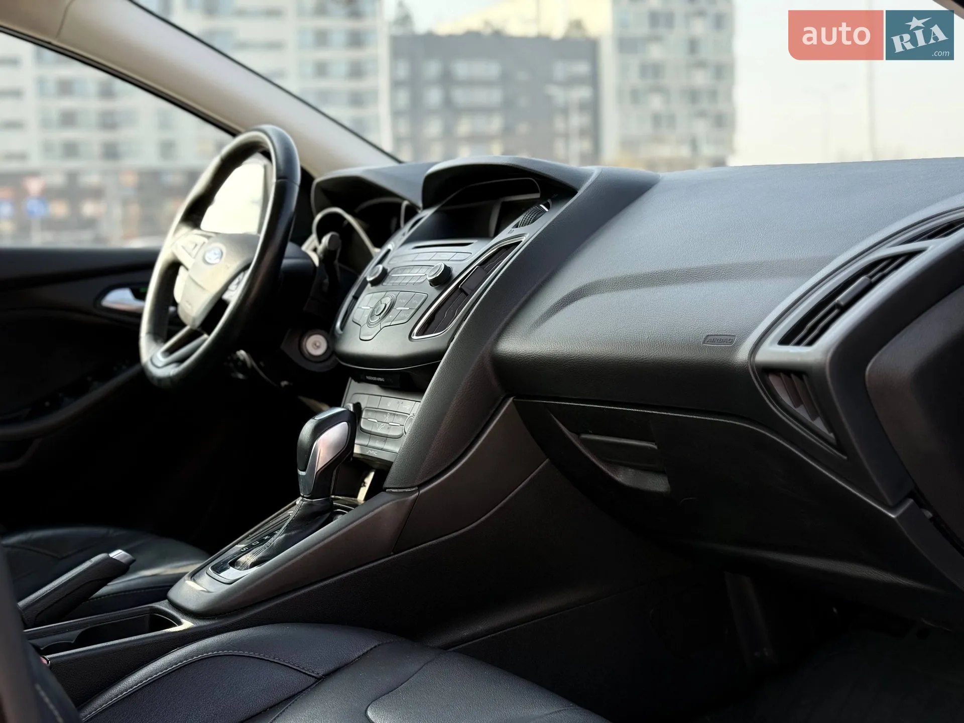 2015 Ford Focus - мініатюра 16