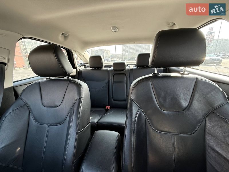 Седан Ford Focus 2015 в Львове