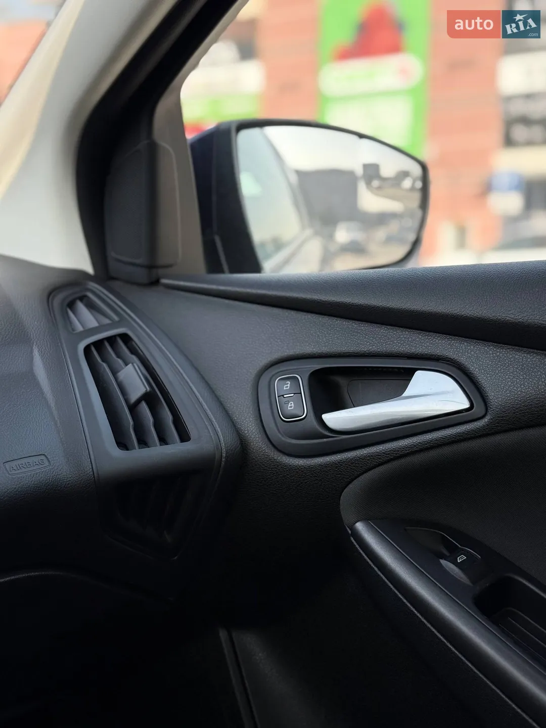 2015 Ford Focus - мініатюра 34