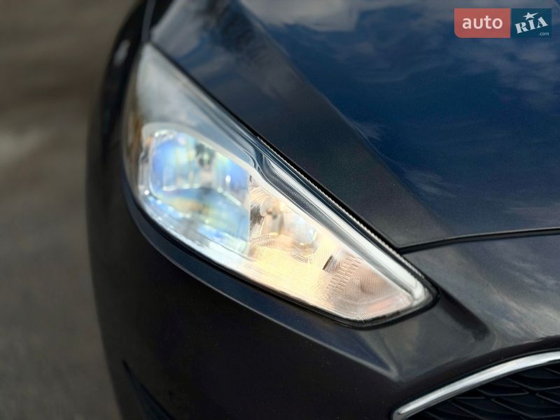 Седан Ford Focus 2014 в Днепре