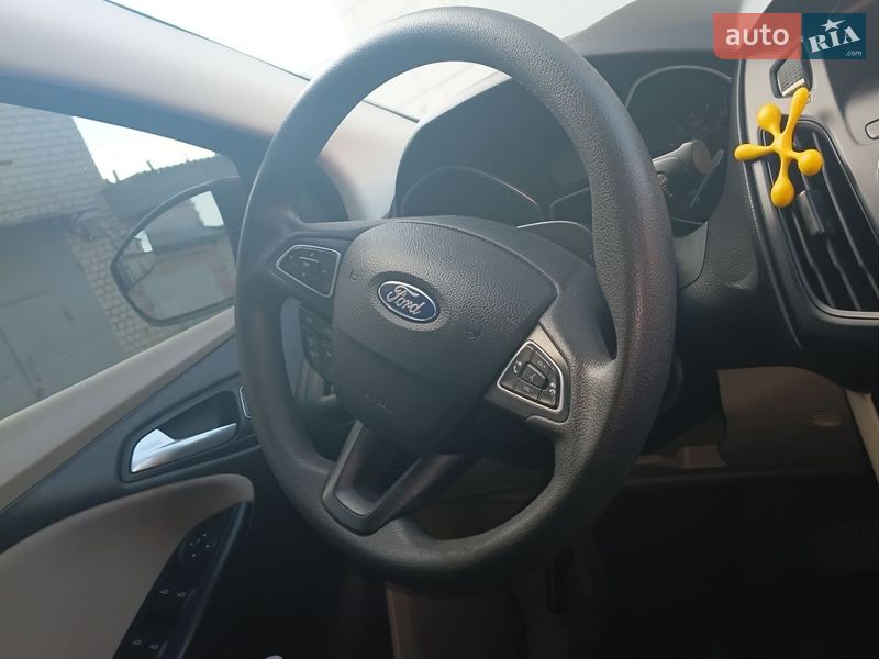 Седан Ford Focus 2015 в Житомире фото 6 Седан Ford Focus 2015 в Житомире