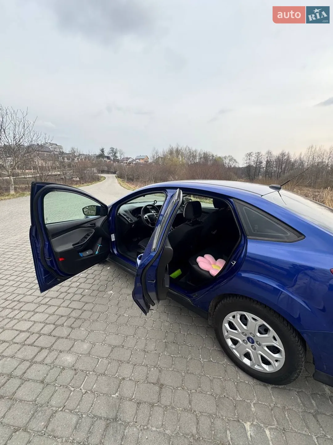 2011 Ford Focus - мініатюра 9