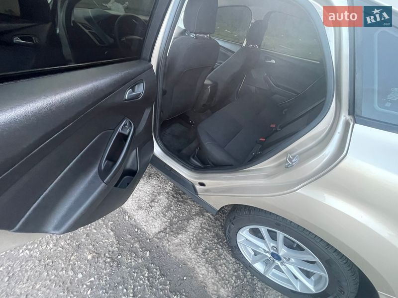 Хэтчбек Ford Focus 2018 в Николаеве фото 18 Хэтчбек Ford Focus 2018 в Николаеве