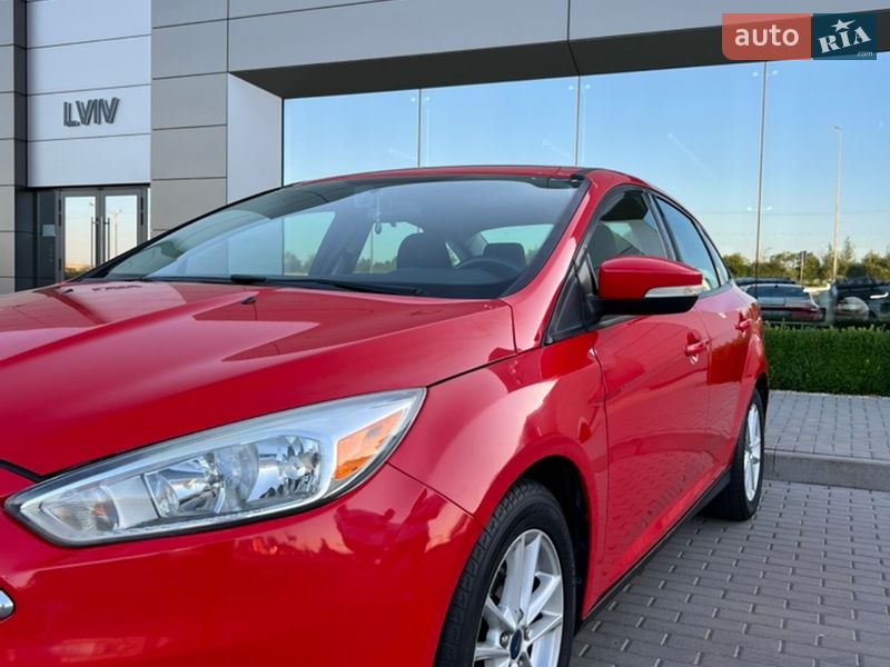 Седан Ford Focus 2015 в Львові