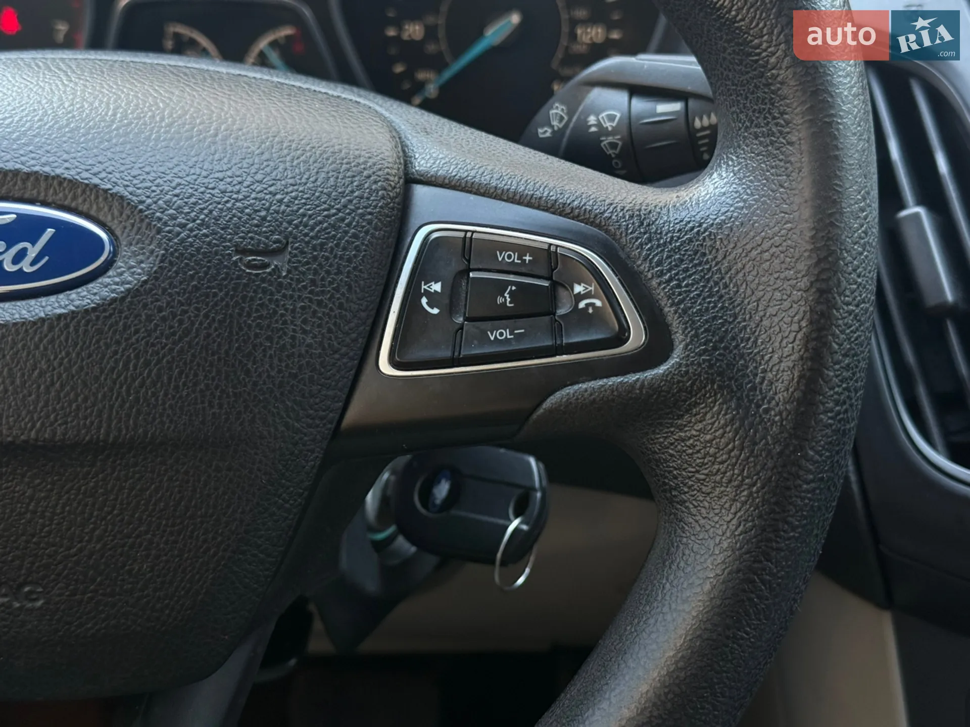 2016 Ford Focus - мініатюра 41