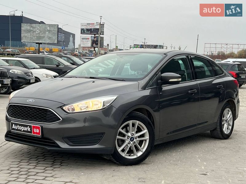 Седан Ford Focus 2017 в Львове