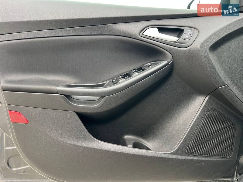 Седан Ford Focus 2017 в Львове