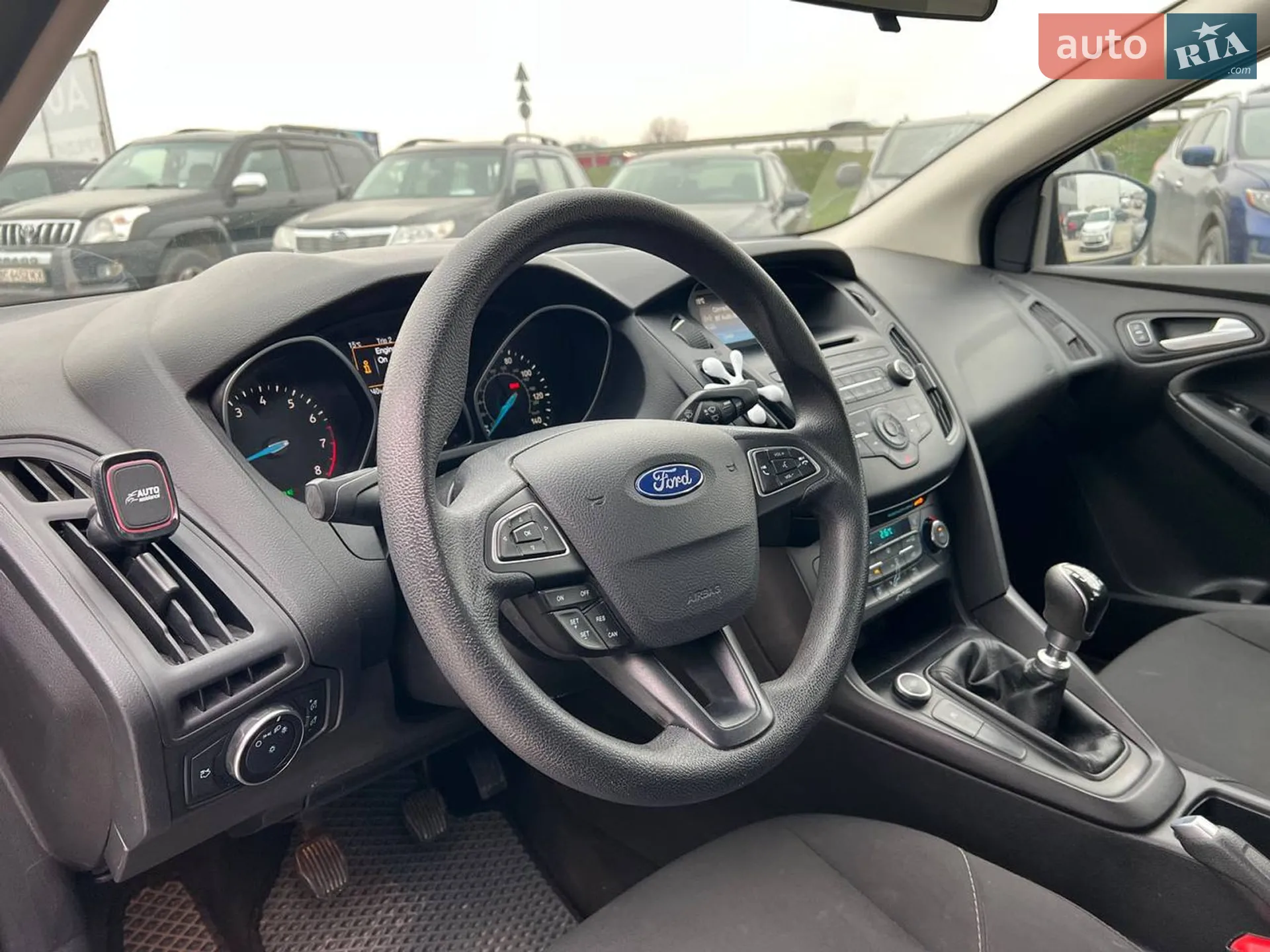 2017 Ford Focus - мініатюра 17