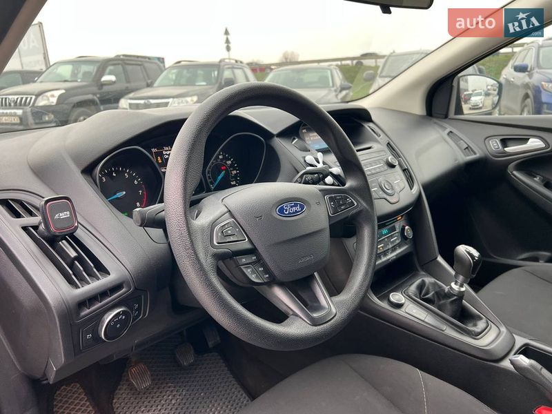 Седан Ford Focus 2017 в Львове