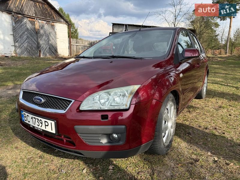 Хетчбек Ford Focus 2005 в Києві фото 5 Хетчбек Ford Focus 2005 в Києві