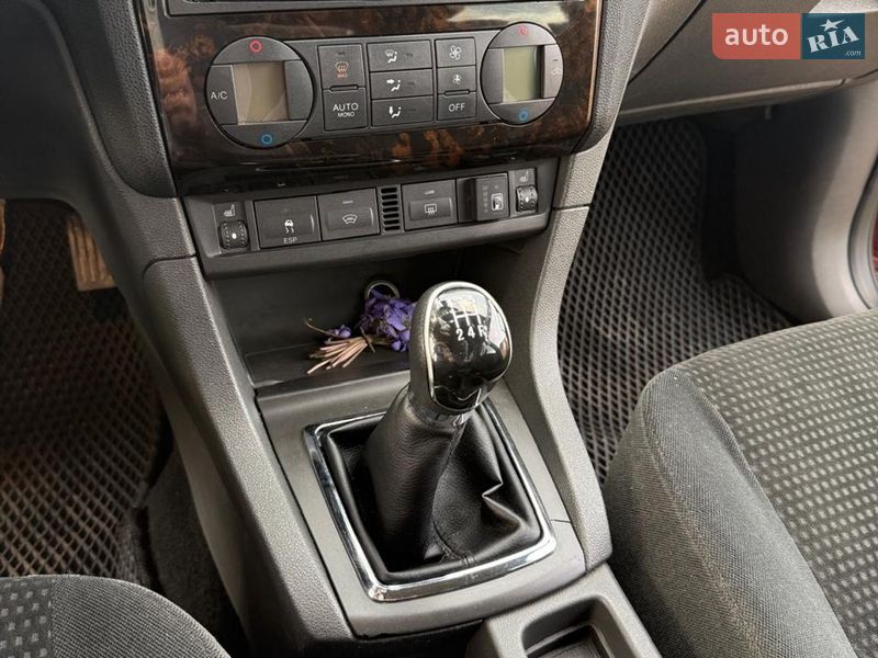 Хетчбек Ford Focus 2005 в Києві фото 19 Хетчбек Ford Focus 2005 в Києві