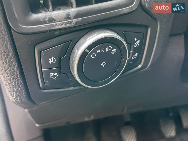 Седан Ford Focus 2013 в Звенигородці фото 27 Седан Ford Focus 2013 в Звенигородці