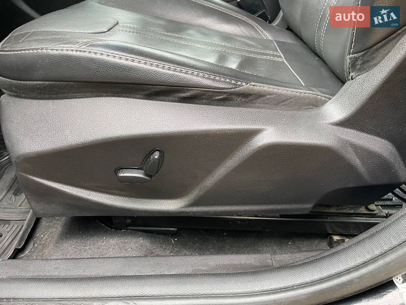 Седан Ford Focus 2013 в Звенигородці фото 32 Седан Ford Focus 2013 в Звенигородці