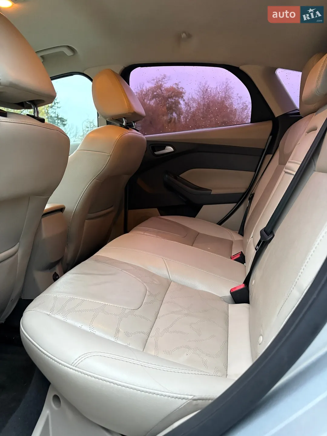2013 Ford Focus - мініатюра 9