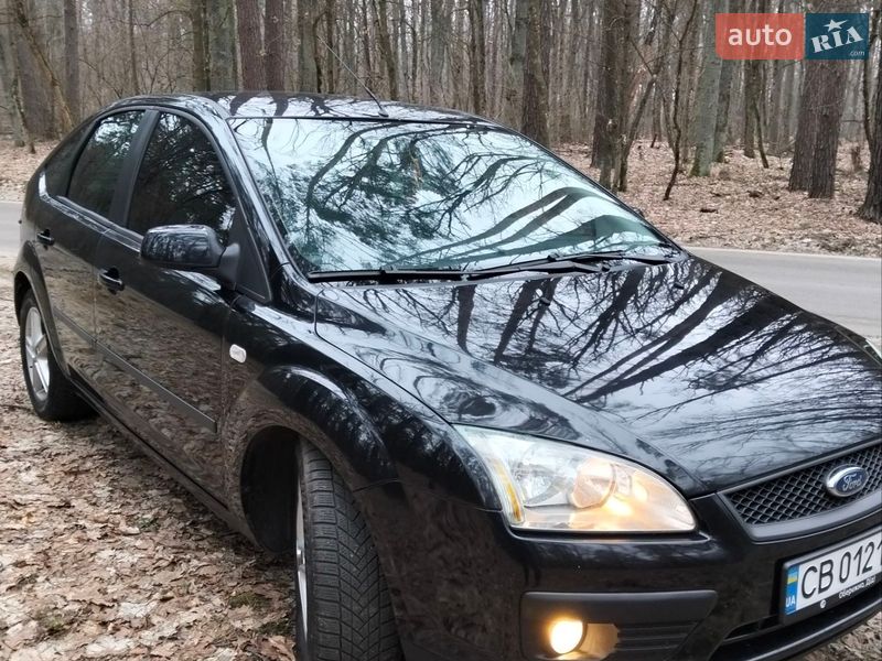 Хэтчбек Ford Focus 2006 в Киеве