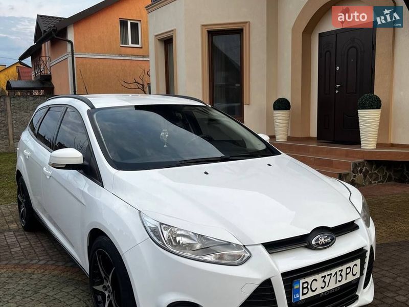 Универсал Ford Focus 2013 в Стрые фото Универсал Ford Focus 2013 в Стрые