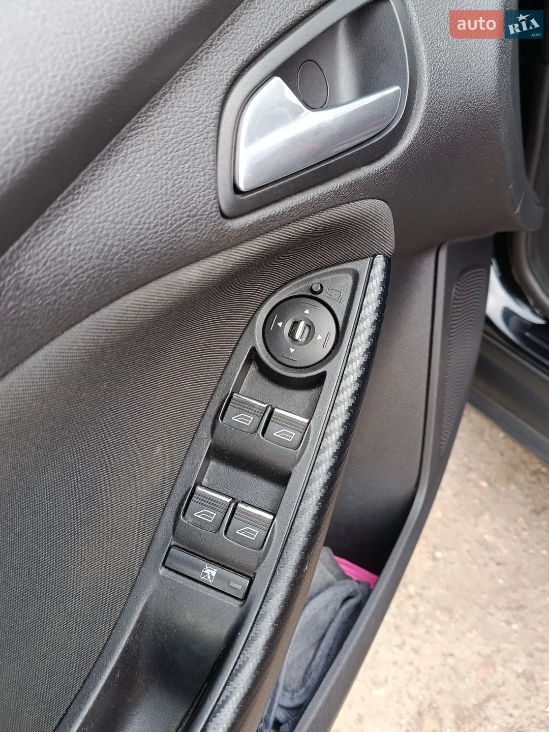 2012 Ford Focus - мініатюра 10