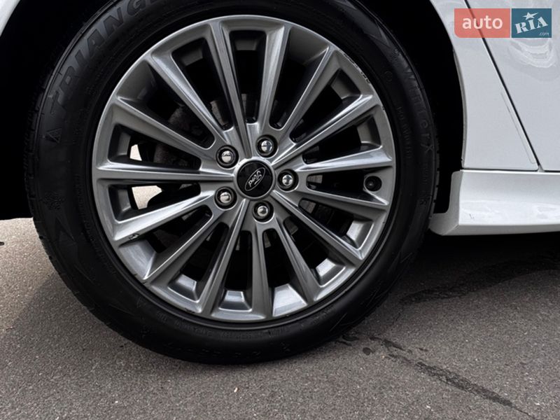 Хэтчбек Ford Focus 2018 в Киеве