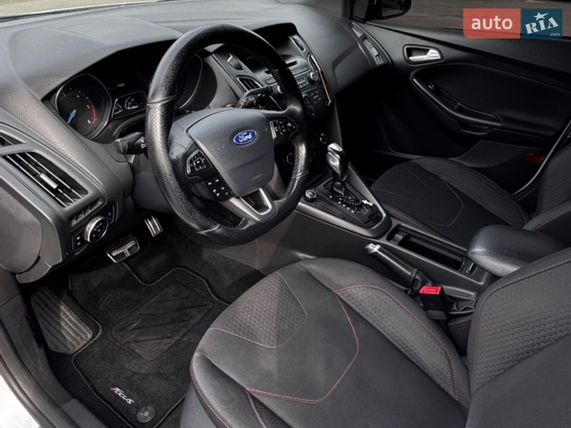 Хэтчбек Ford Focus 2018 в Киеве