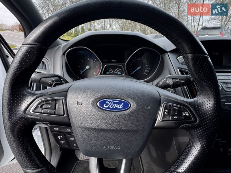 Хэтчбек Ford Focus 2018 в Киеве