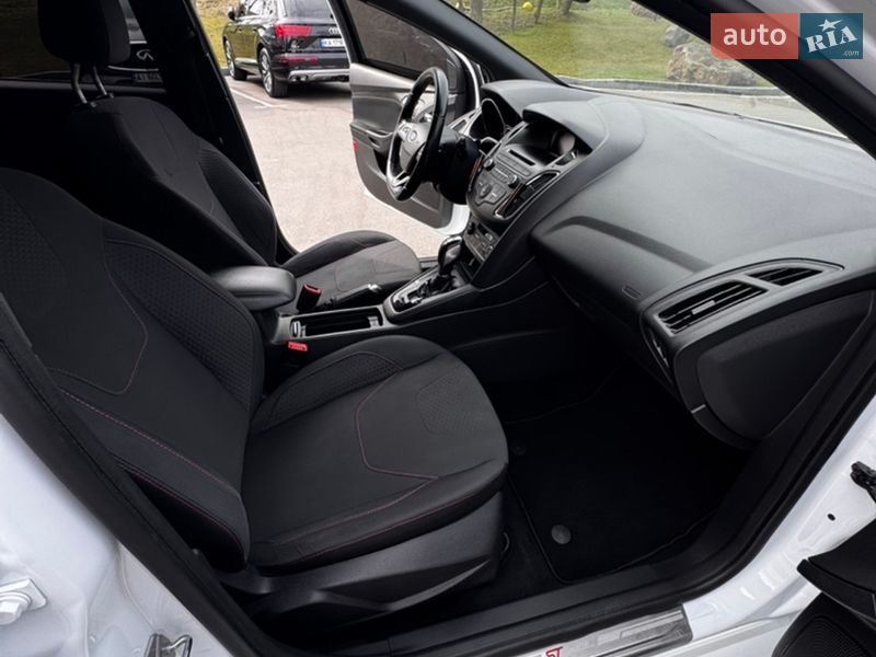Хэтчбек Ford Focus 2018 в Киеве