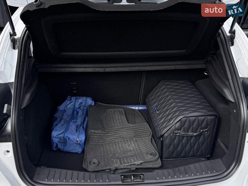 Хетчбек Ford Focus 2018 в Києві фото 37 Хетчбек Ford Focus 2018 в Києві