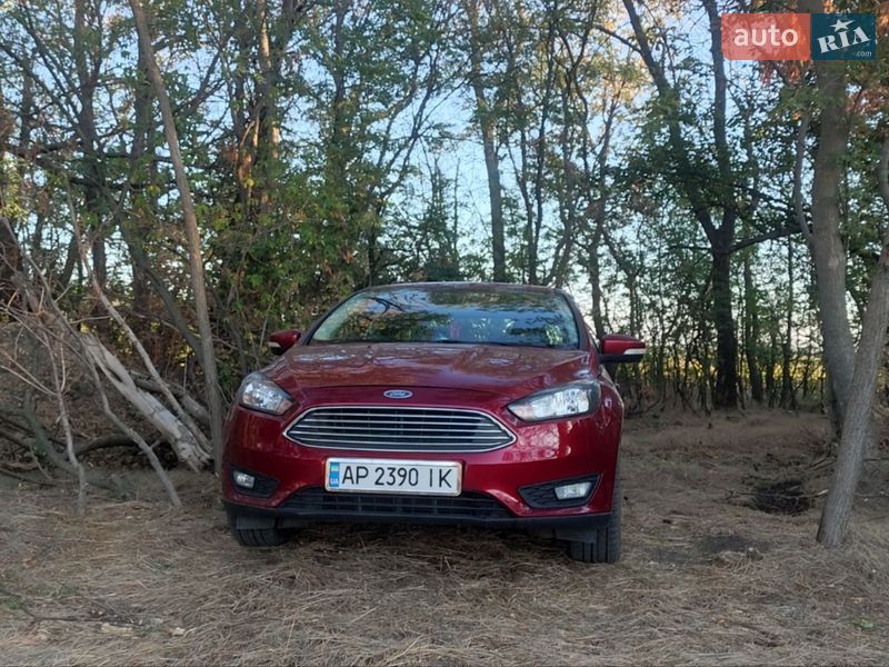 Седан Ford Focus 2015 в Запоріжжі