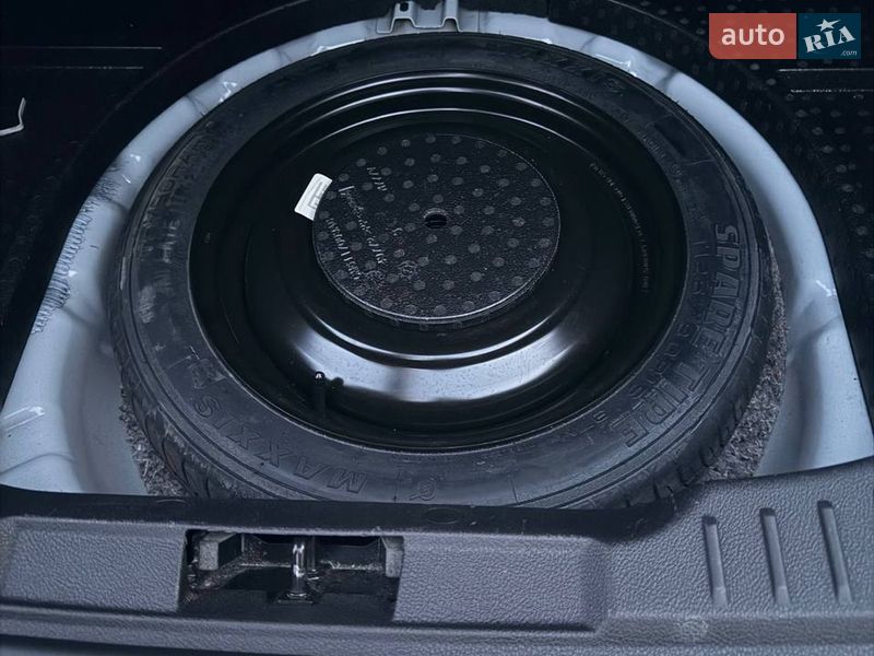 Седан Ford Focus 2015 в Днепре фото 7 Седан Ford Focus 2015 в Днепре