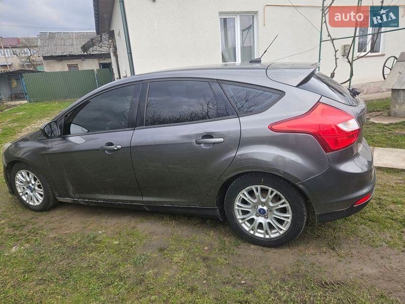 Хэтчбек Ford Focus 2011 в Перемышлянах фото 5 Хэтчбек Ford Focus 2011 в Перемышлянах