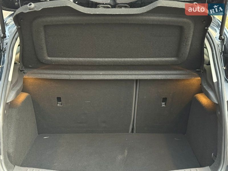 Хетчбек Ford Focus 2011 в Володимирі фото 18 Хетчбек Ford Focus 2011 в Володимирі