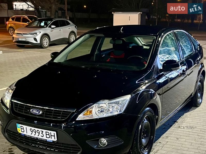 Хэтчбек Ford Focus 2011 в Кременчуге фото 3 Хэтчбек Ford Focus 2011 в Кременчуге