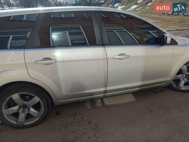 Універсал Ford Focus 2009 в Ромнах фото 4 Універсал Ford Focus 2009 в Ромнах