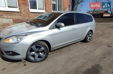 Универсал Ford Focus 2009 в Ромнах