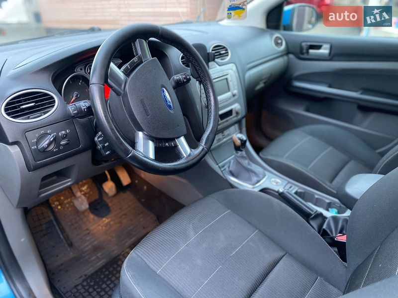 Універсал Ford Focus 2010 в Жовкві