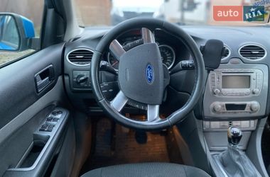 Универсал Ford Focus 2010 в Жовкве