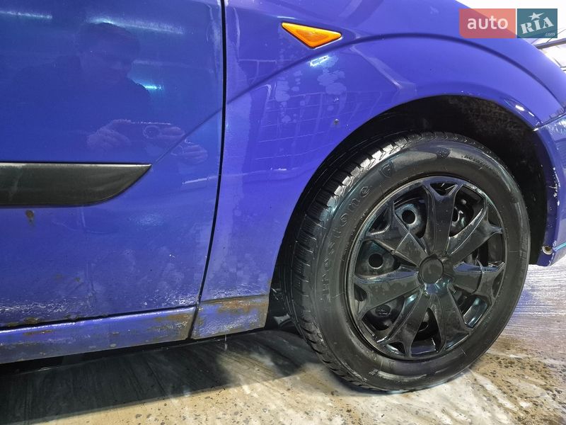Універсал Ford Focus 1999 в Рівному фото 17 Універсал Ford Focus 1999 в Рівному