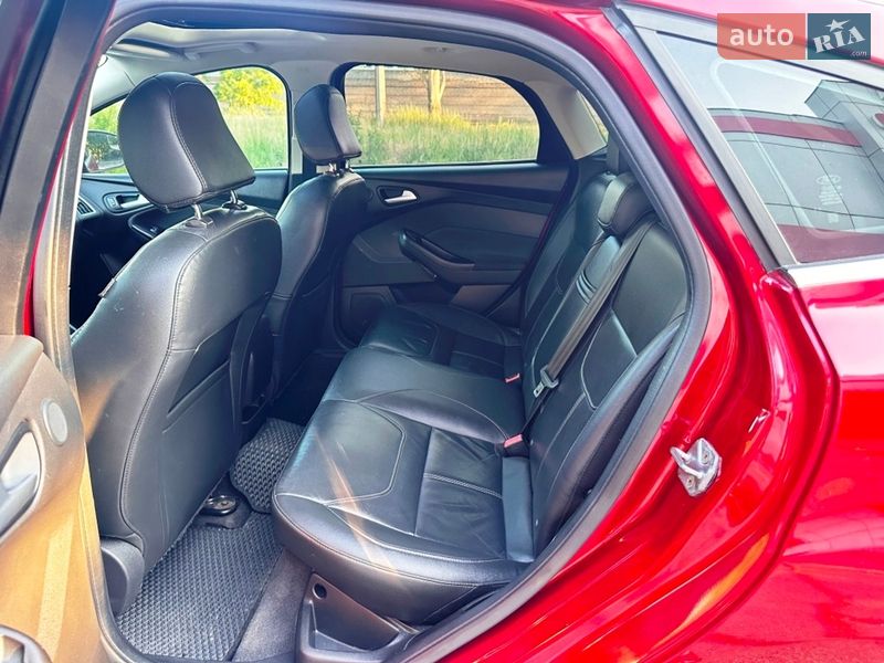 Хэтчбек Ford Focus 2016 в Запорожье