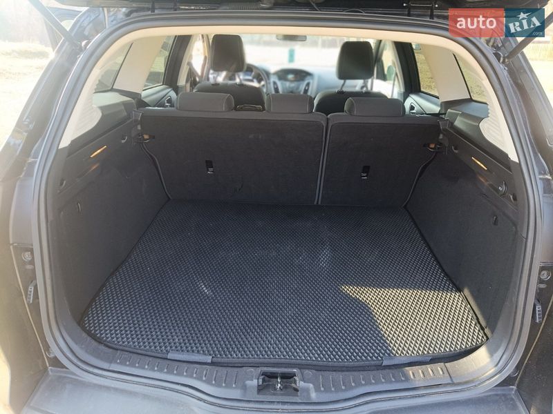 Универсал Ford Focus 2013 в Чернигове фото 17 Универсал Ford Focus 2013 в Чернигове
