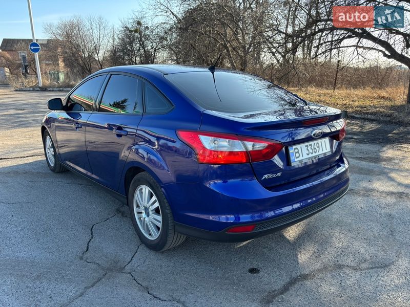 Седан Ford Focus 2013 в Гадячі фото 5 Седан Ford Focus 2013 в Гадячі