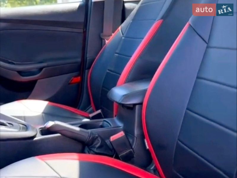 Седан Ford Focus 2015 в Запоріжжі
