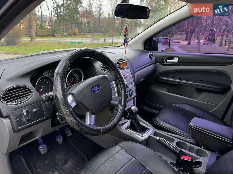 Хэтчбек Ford Focus 2008 в Киеве фото 13 Хэтчбек Ford Focus 2008 в Киеве