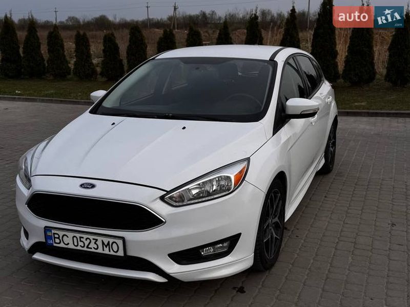 Хэтчбек Ford Focus 2015 в Городке фото 3 Хэтчбек Ford Focus 2015 в Городке