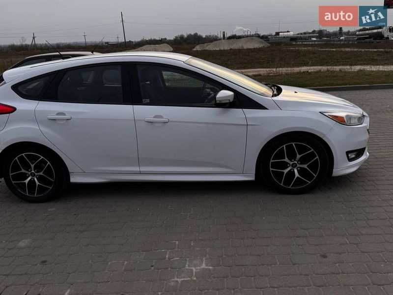 Хэтчбек Ford Focus 2015 в Городке фото 8 Хэтчбек Ford Focus 2015 в Городке