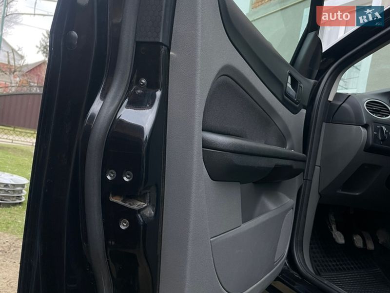 Хетчбек Ford Focus 2010 в Тернополі фото 9 Хетчбек Ford Focus 2010 в Тернополі