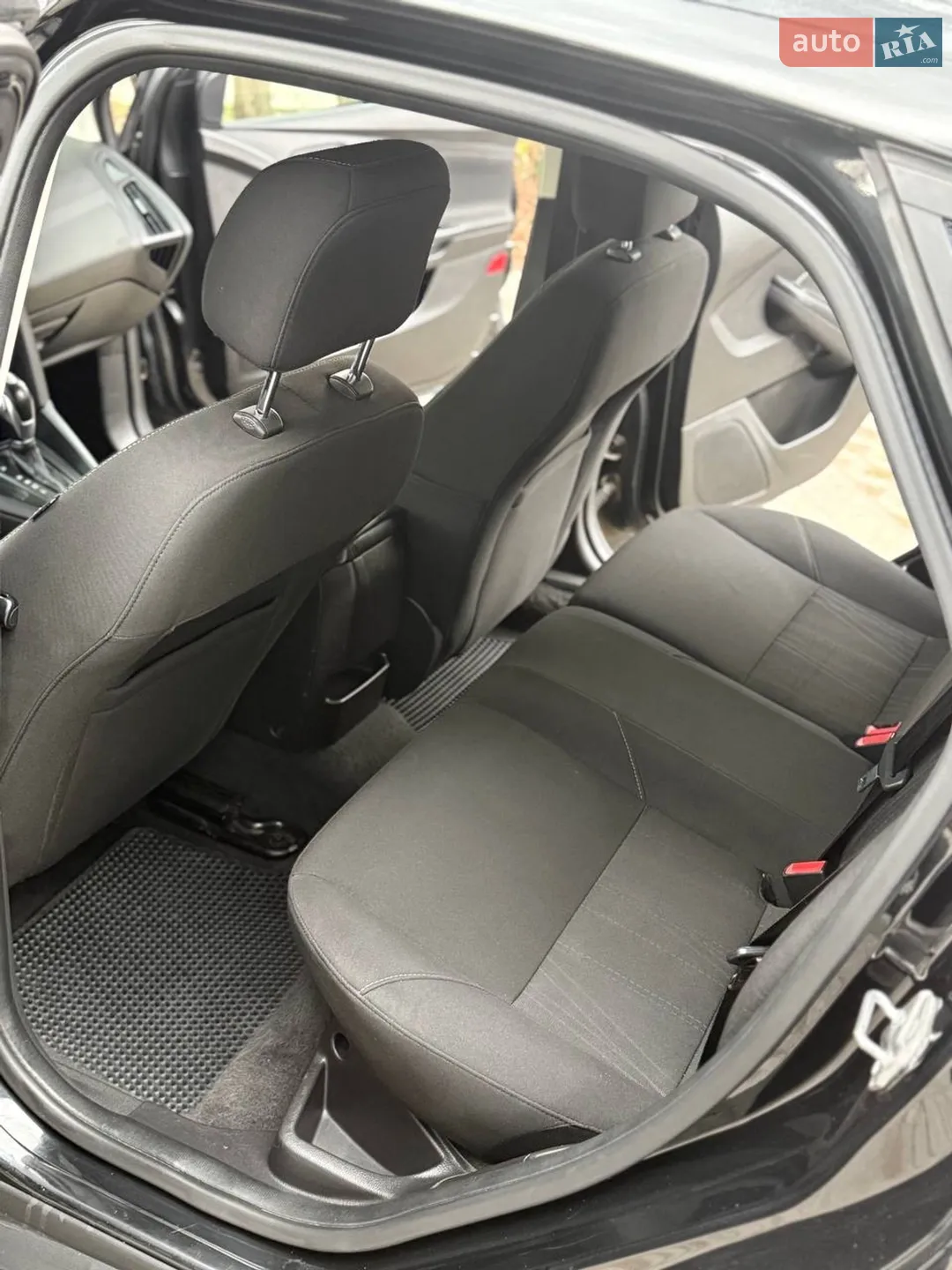 2015 Ford Focus - мініатюра 9