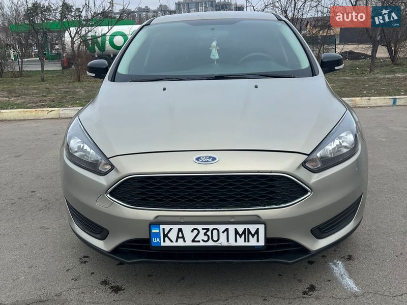 Хэтчбек Ford Focus 2016 в Ирпене