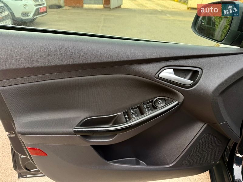 Универсал Ford Focus 2012 в Ровно